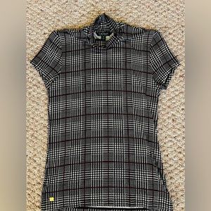 Women’s Ralph Lauren short sleeve turtle neck. Never worn. Size small